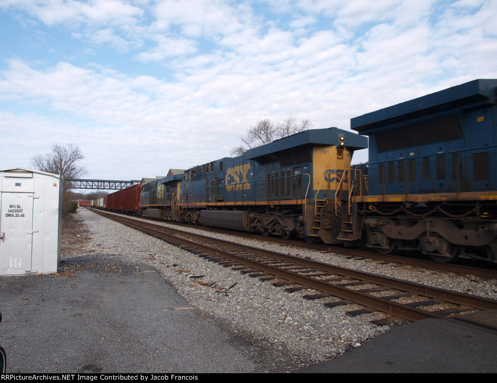 CSX 781